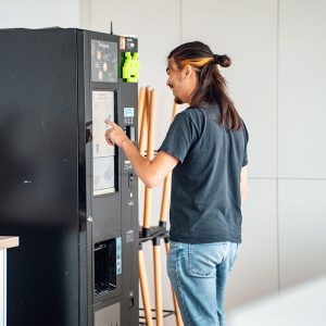 machine a cafe locaux la horde - La Horde